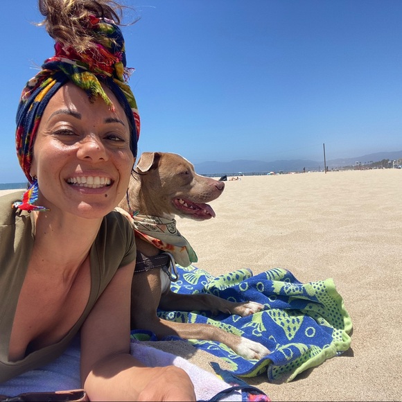 Meet your Posher, Nadine - Picture 3 of 8